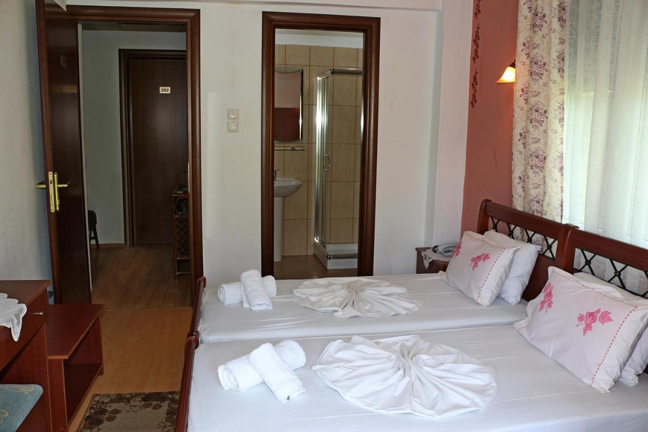 Kristal Hotel 프리노스 외부 사진